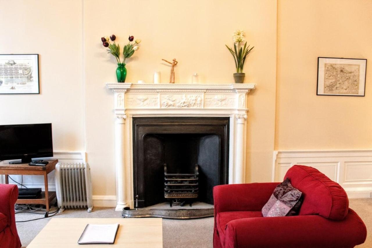 Traditional Georgian Flat In New Town Apartment Edinburgh